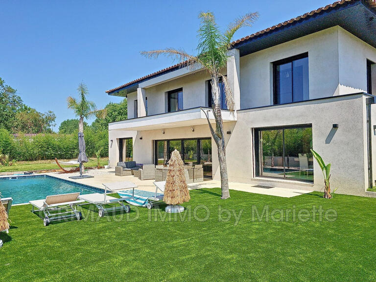 Villa Grimaud - 4 bedrooms - 262m²