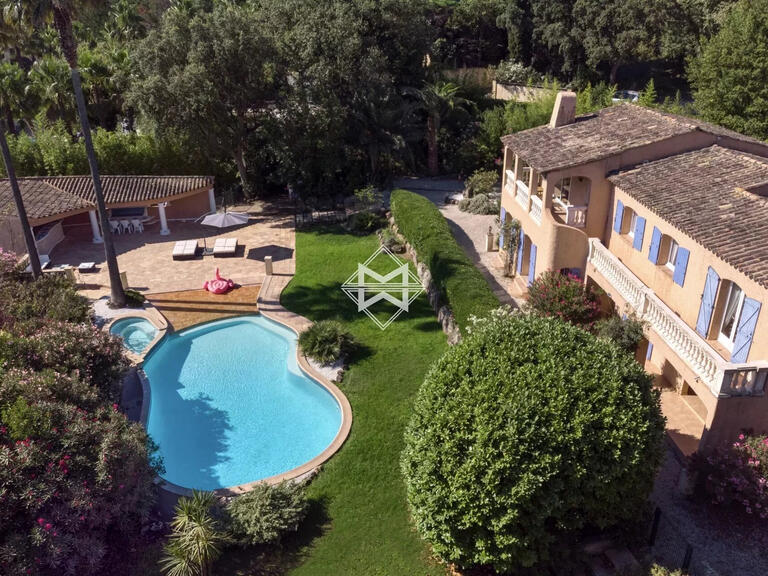 Villa Grimaud - 5 chambres - 220m²