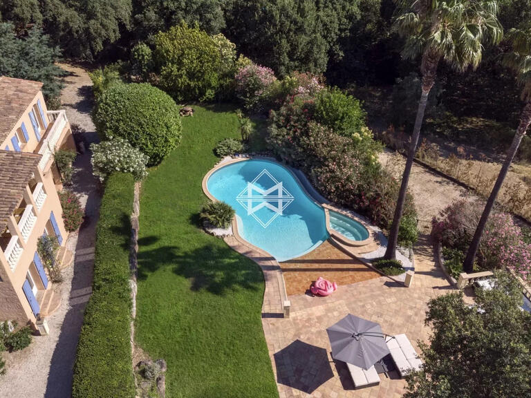 Villa Grimaud - 5 bedrooms - 220m²