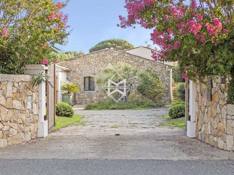 Villa Grimaud - 5 bedrooms - 250m²