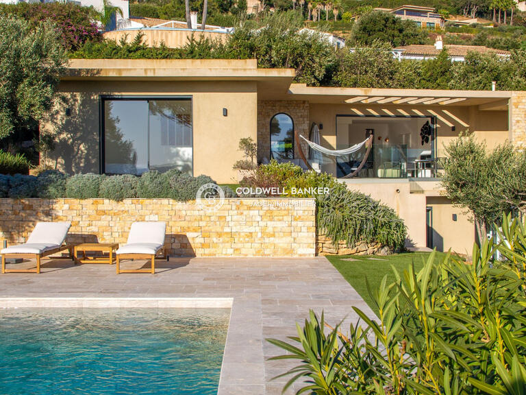 Villa Grimaud - 4 bedrooms - 230m²