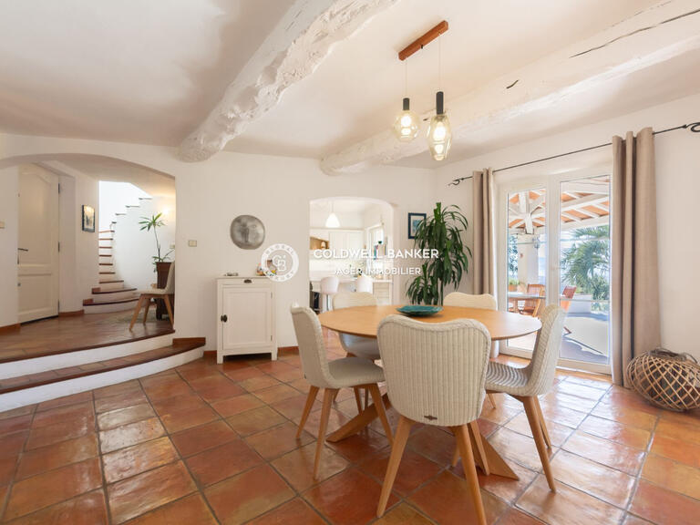 Villa Grimaud - 4 bedrooms - 180m²