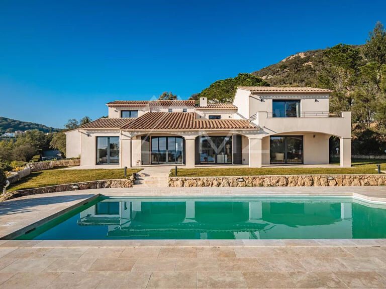 Villa Grimaud - 5 bedrooms - 370m²