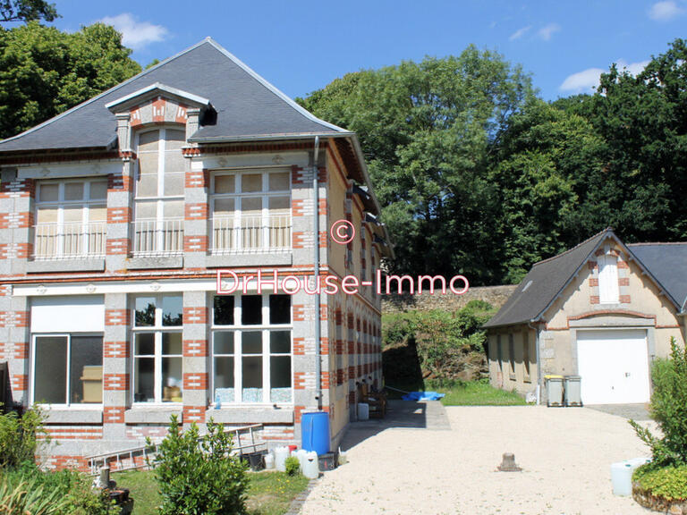 Castle Guingamp - 15 bedrooms - 693m²