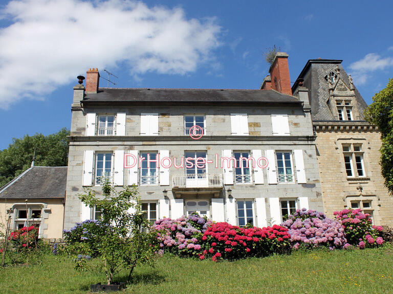 Château Guingamp - 15 chambres - 693m²