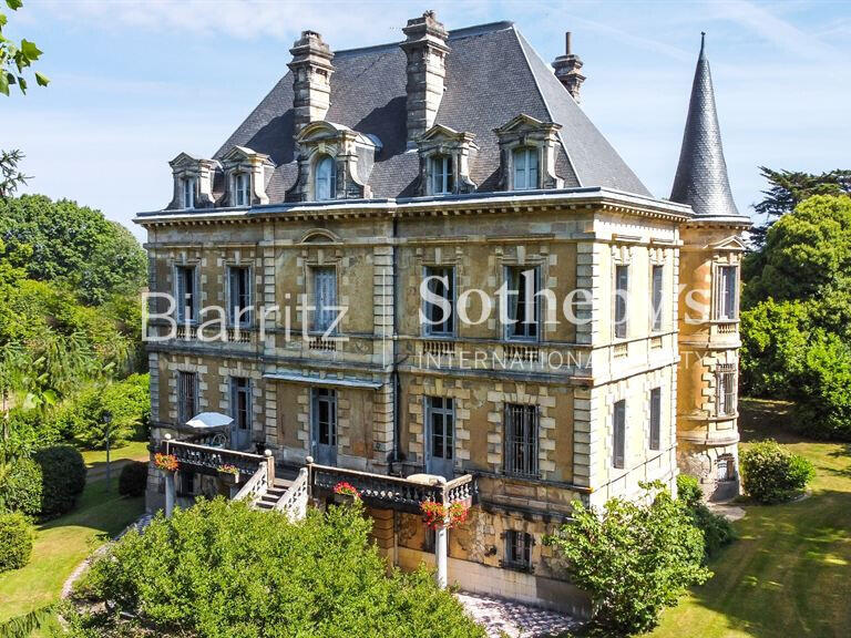 Castle Habas - 15 bedrooms - 1050m²