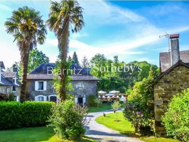 House Haut-de-Bosdarros - 12 bedrooms - 857m²