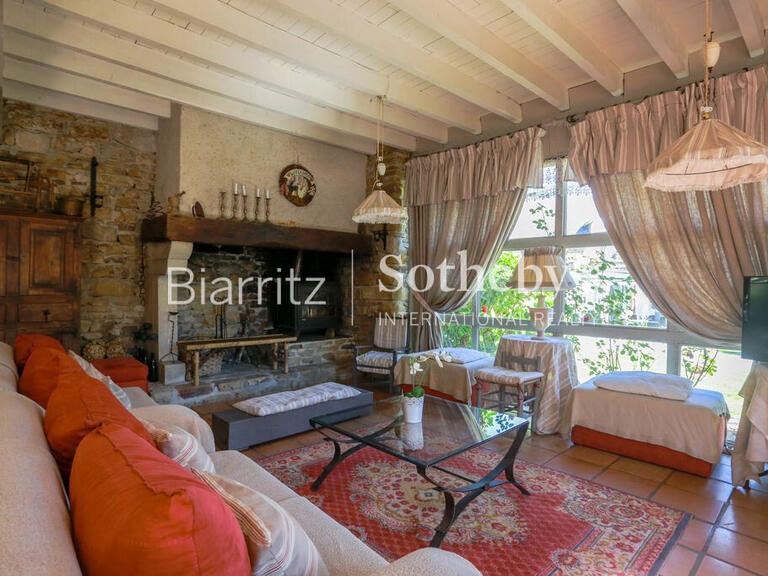 House Haut-de-Bosdarros - 12 bedrooms - 857m²