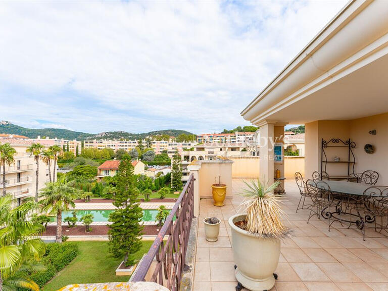 Apartment Hyères - 3 bedrooms - 138m²