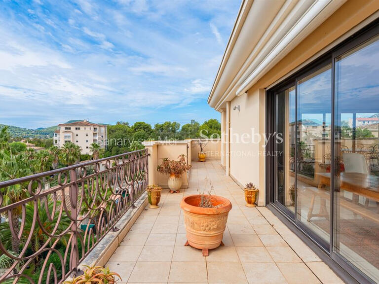 Apartment Hyères - 3 bedrooms - 138m²