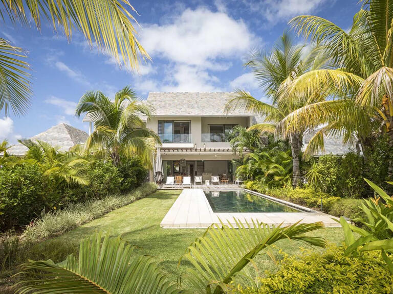 House Mauritius - 3 bedrooms - 233m²