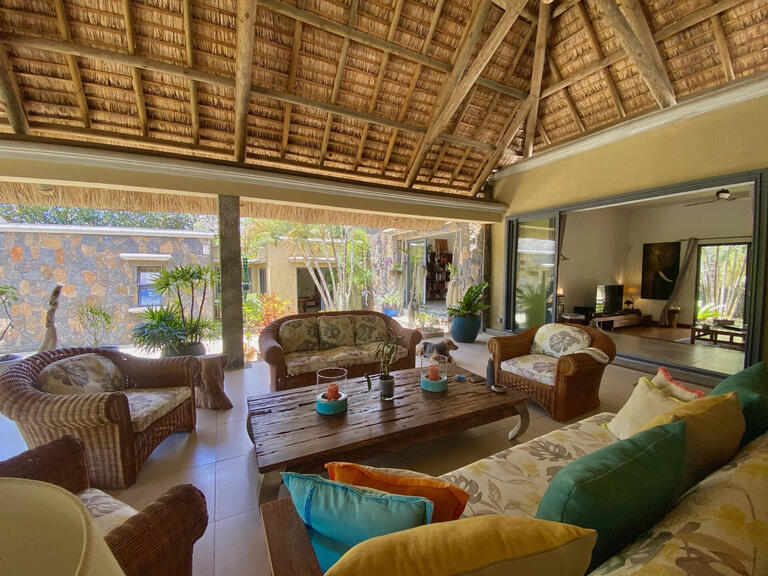 House Mauritius - 4 bedrooms - 410m²