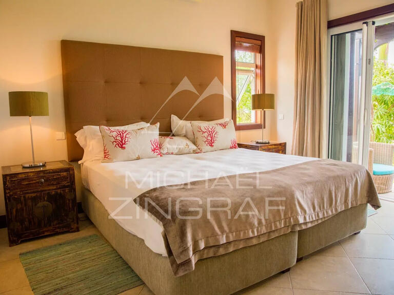 Villa Mauritius - 4 bedrooms - 319m²