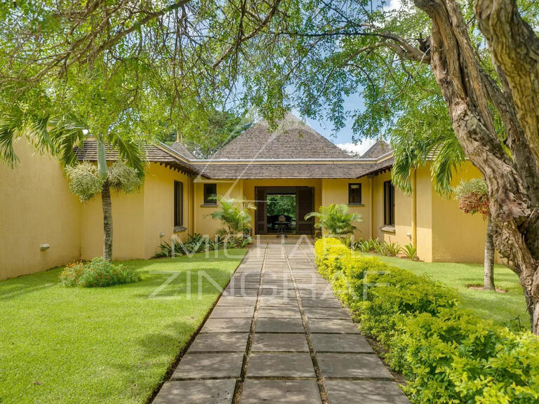 Villa Mauritius - 4 bedrooms - 838m²