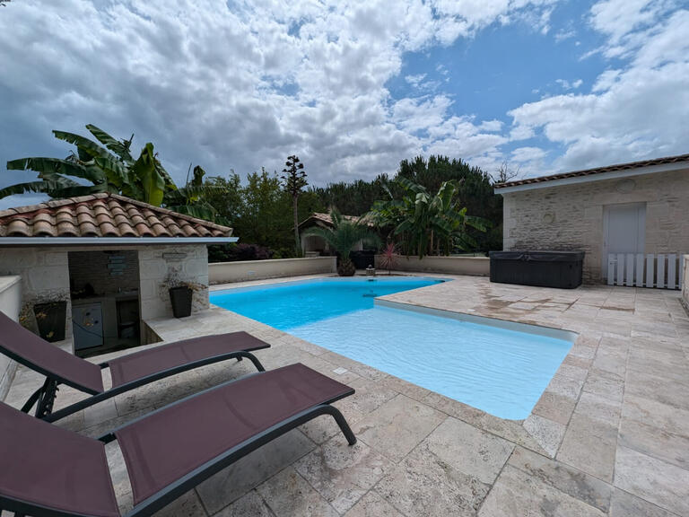 House Issigeac - 4 bedrooms - 240m²