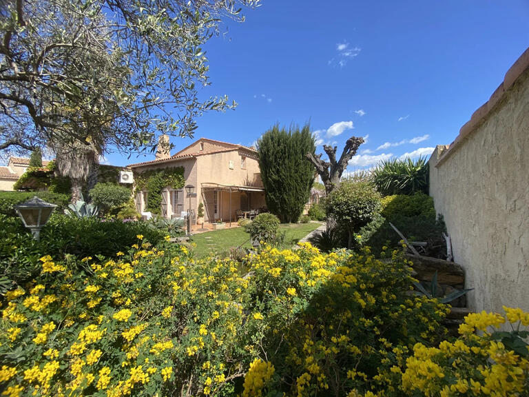 Villa Istres - 4 bedrooms - 214m²