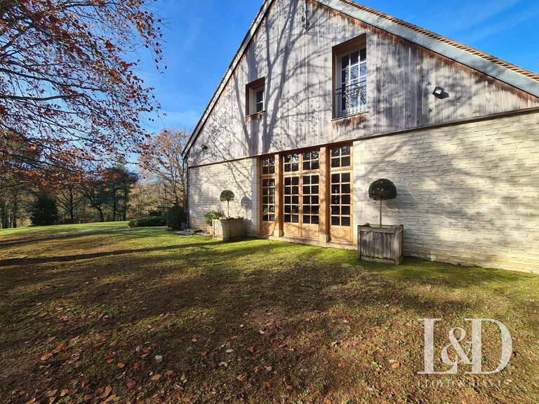 Maison Janville-sur-Juine - 5 chambres - 303m²