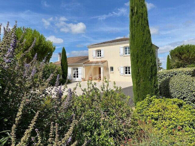 House Jarnac