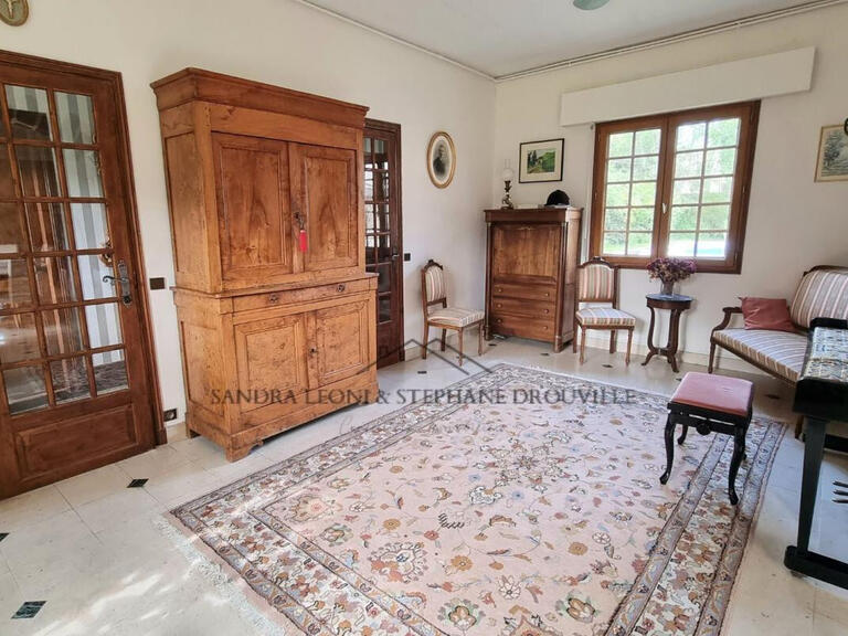 House Jouy - 10 bedrooms