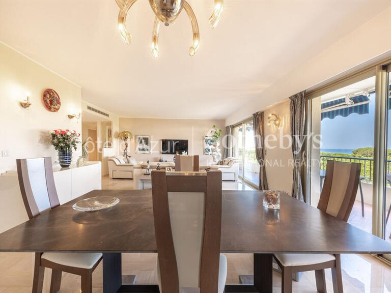 Appartement Juan-les-pins - 2 chambres - 126m²