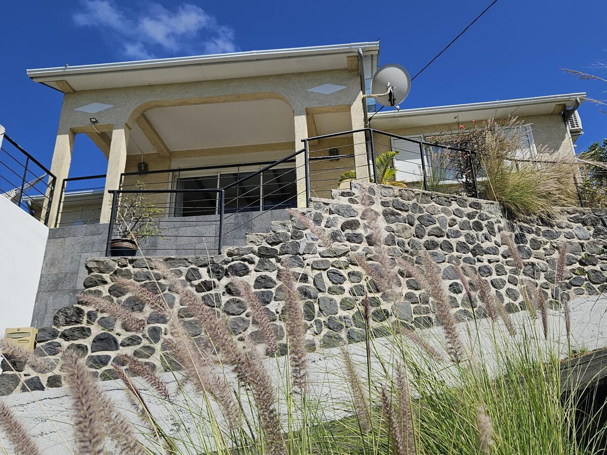 House L'Étang-Salé