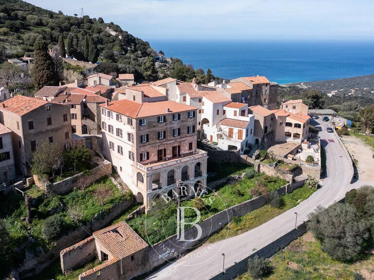 Villa L'Île-Rousse - 9 chambres - 700m²