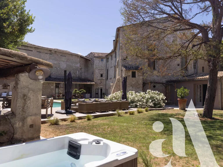 Mansion L'Isle-sur-la-Sorgue - 7 bedrooms - 2100m²