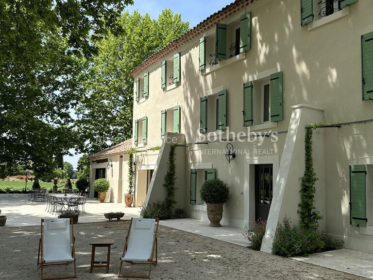 Maison L'Isle-sur-la-Sorgue - 10 chambres - 710m²