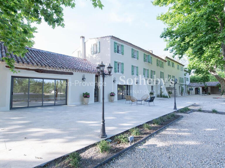 Maison L'Isle-sur-la-Sorgue - 10 chambres - 710m²