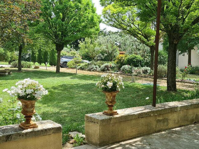 Vente Maison L'Isle-sur-la-Sorgue - 8 chambres