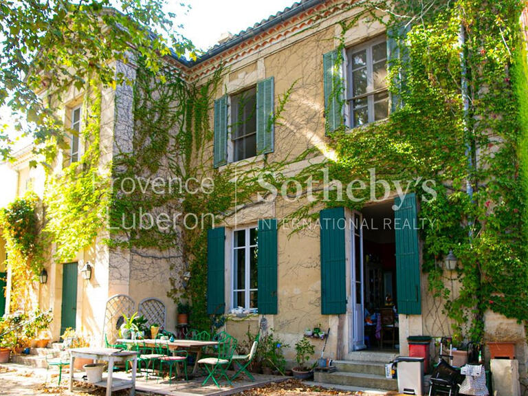 House L'Isle-sur-la-Sorgue - 5 bedrooms - 240m²