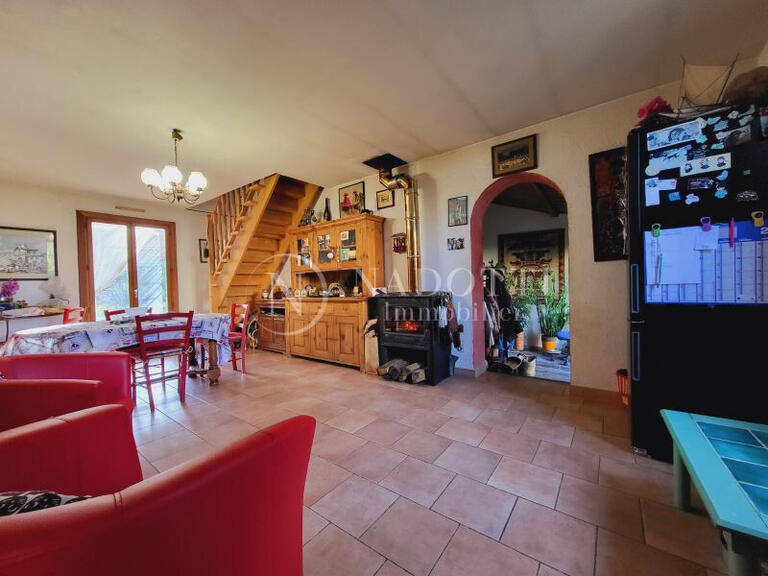 House L'Isle-sur-la-Sorgue - 6 bedrooms - 140m²