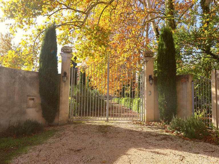 Vente Propriété L'Isle-sur-la-Sorgue - 4 chambres