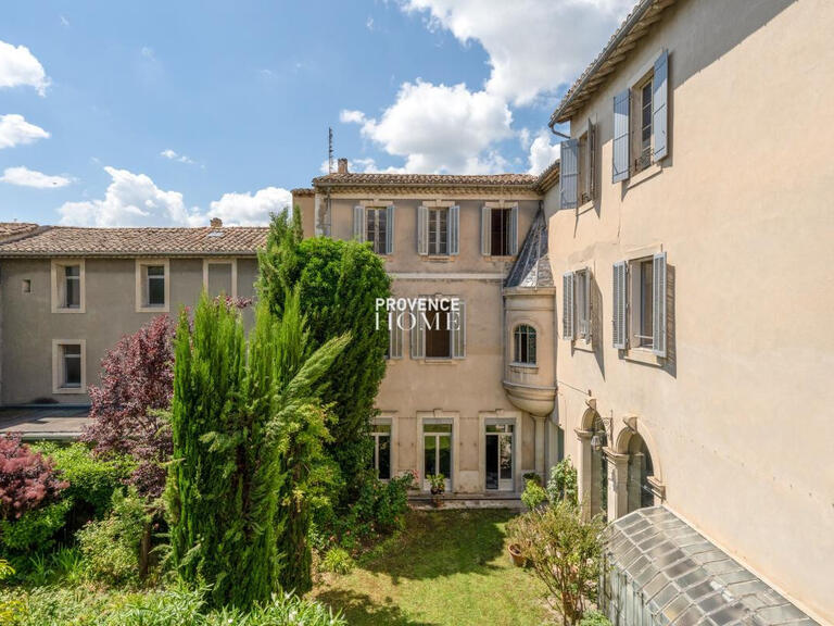 Propriété L'Isle-sur-la-Sorgue - 11 chambres - 690m²