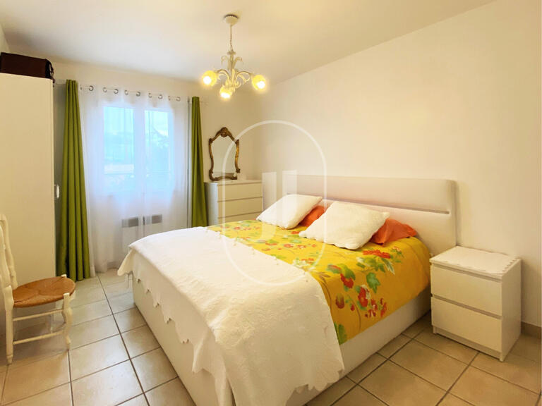 Vente Villa L'Isle-sur-la-Sorgue - 5 chambres