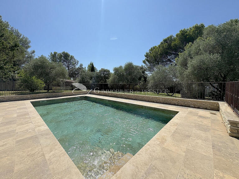 Villa L'Isle-sur-la-Sorgue - 3 bedrooms - 139m²