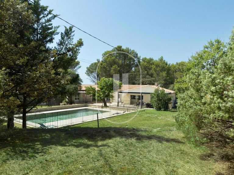 Villa L'Isle-sur-la-Sorgue - 3 bedrooms - 130m²