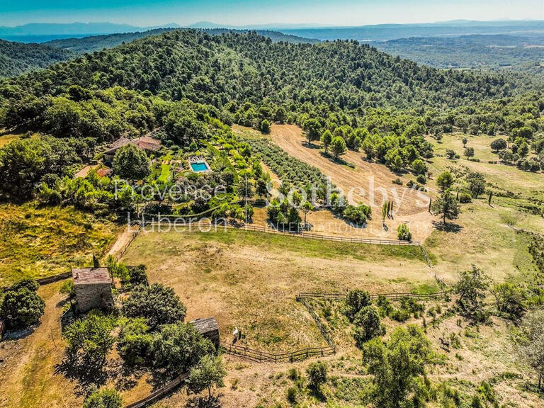 Maison La Bastide-des-Jourdans - 6 chambres - 450m²