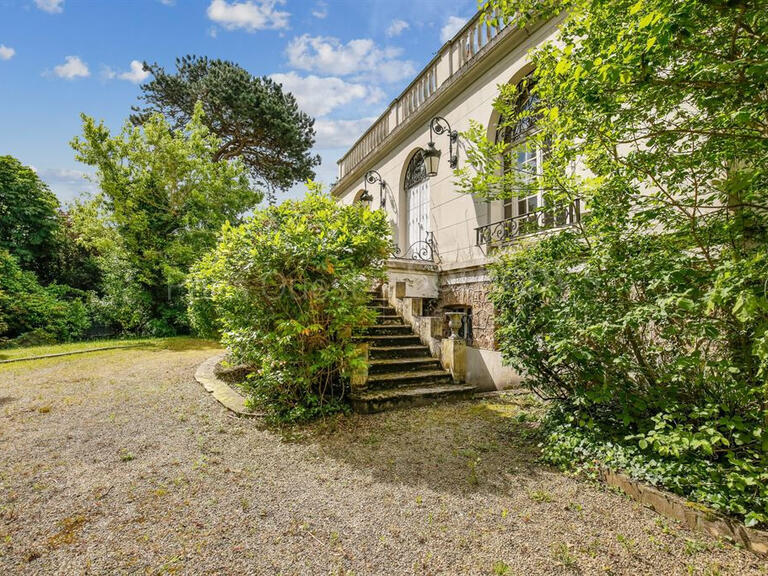 Mansion La Celle-Saint-Cloud - 5 bedrooms - 545m²