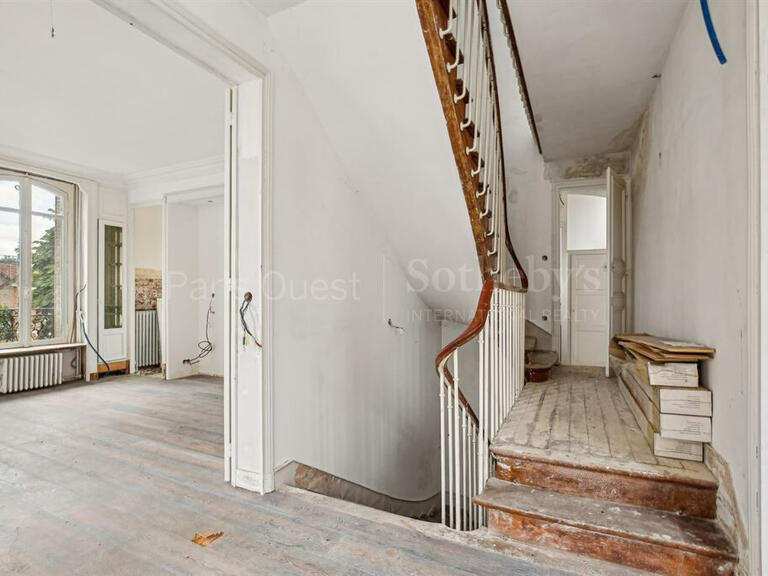 Mansion La Celle-Saint-Cloud - 5 bedrooms - 545m²