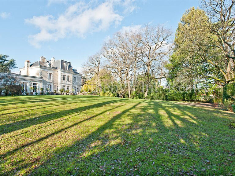 Maison La Chapelle-sur-Erdre - 8 chambres - 600m²