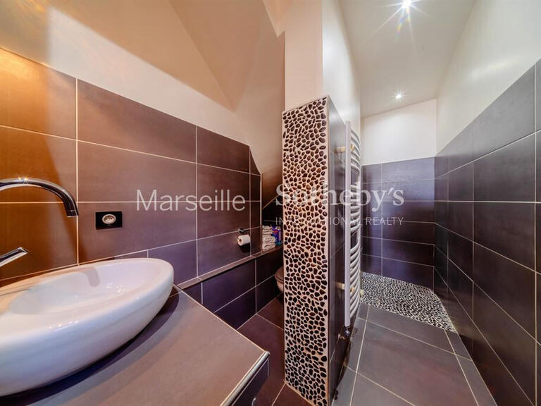 Maison La Ciotat - 5 chambres - 219m²