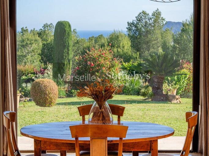 House La Ciotat - 5 bedrooms - 315m²