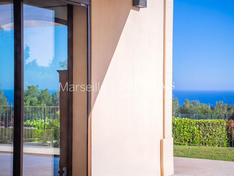 Maison La Ciotat - 5 chambres - 315m²