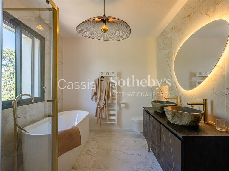 Maison La Ciotat - 5 chambres - 182m²