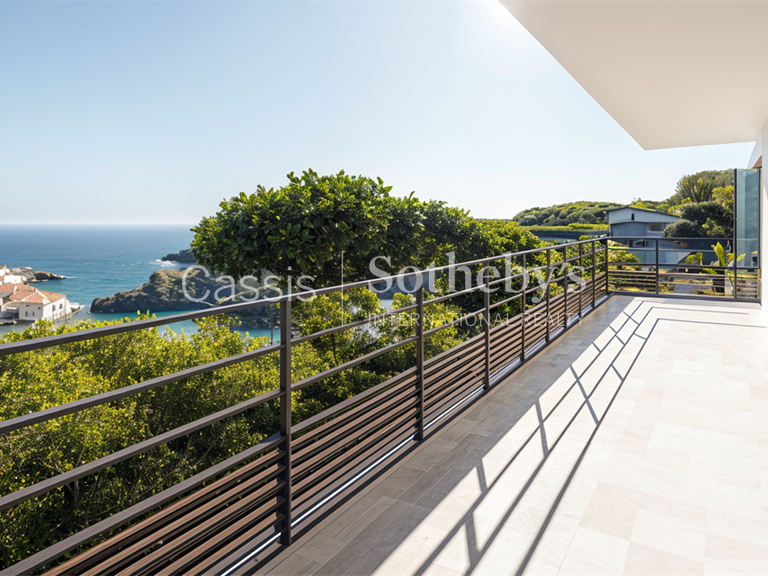 Maison La Ciotat - 3 chambres - 225m²