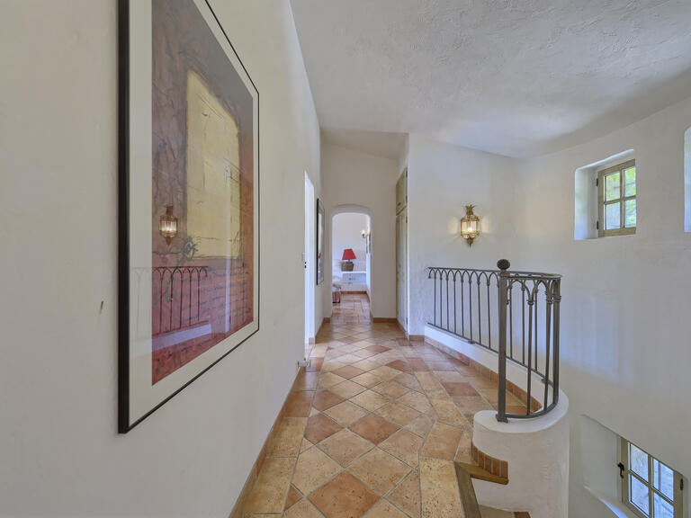 Maison La Colle-sur-Loup - 4 chambres - 234m²