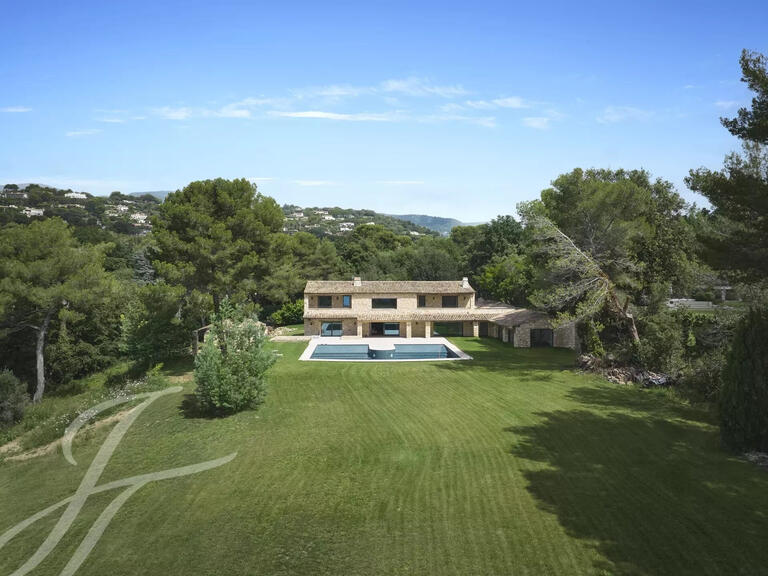 Maison La Colle-sur-Loup - 6 chambres - 1170m²