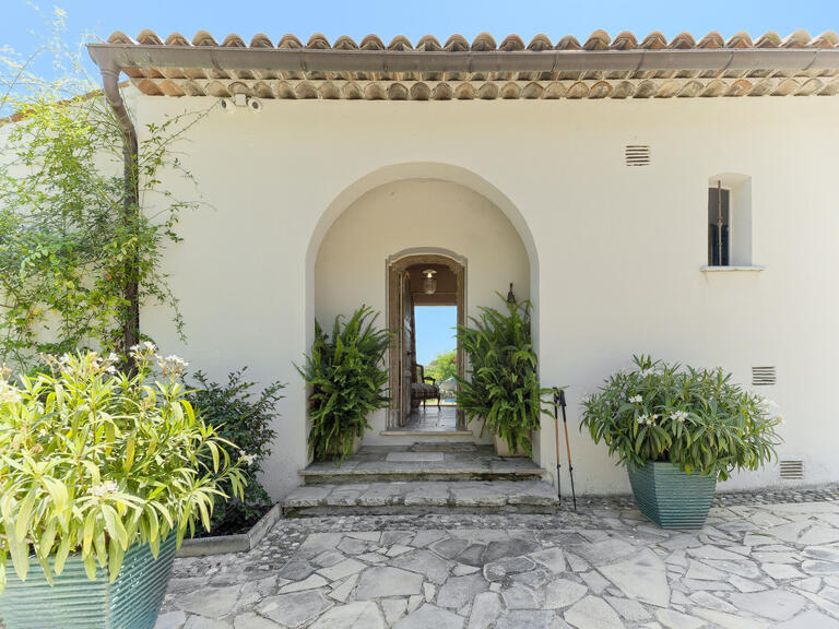 Maison La Colle-sur-Loup - 5 chambres - 350m²