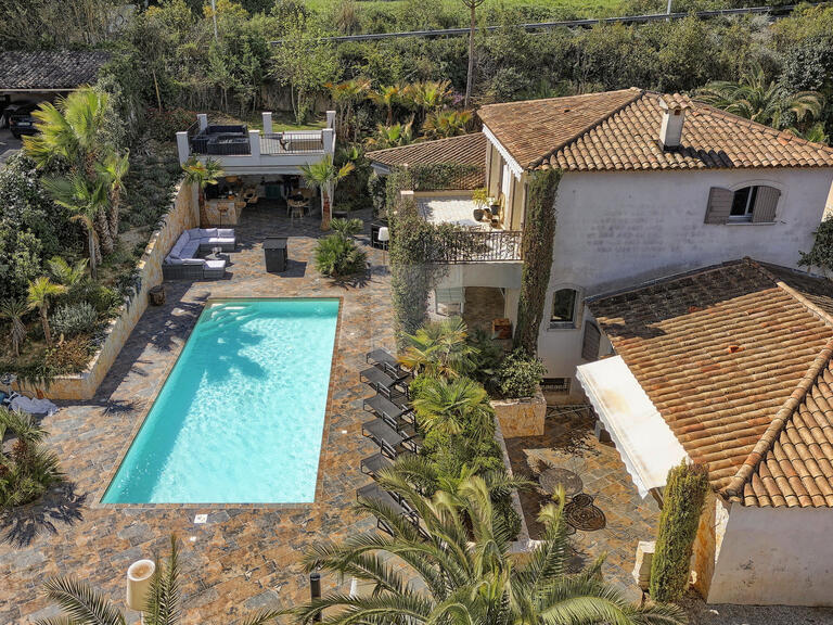 Maison La Colle-sur-Loup - 5 chambres - 273m²